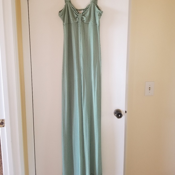 Max Studio Dress - Picture 3 of 5